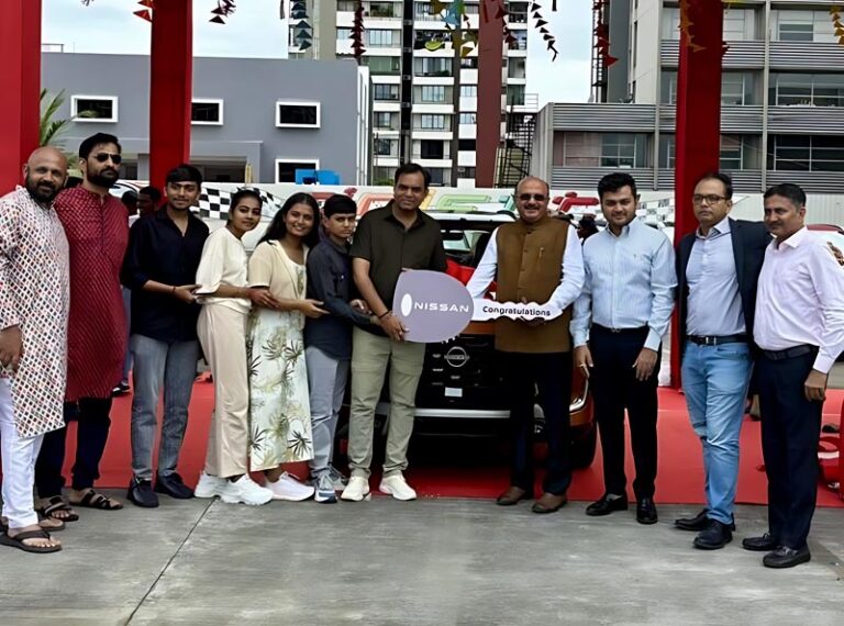 Nissan Motor India and Pramukh Nissan Celebrate Dussehra with Single Day Delivery of 50 New Nissan Magnite SUVs