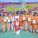 Flag hoisting at Ram Temple and completion of Bharat Utkarsh Mahayagna; 1.1 million devotees created history in Noida